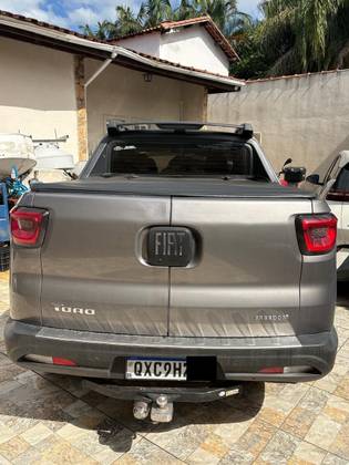 FIAT TORO 1.8 16V EVO FLEX FREEDOM AT6 FIAT TORO 1.8 16V EVO FLEX FREEDOM AT6